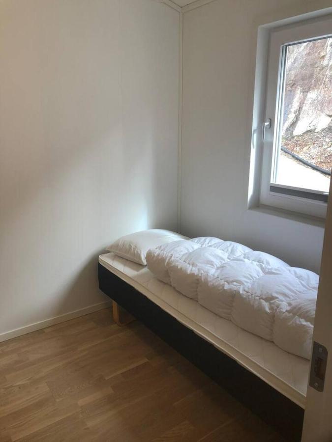 Four Bedroom Holiday Cottage In Sirdal Tjorhom Екстер'єр фото