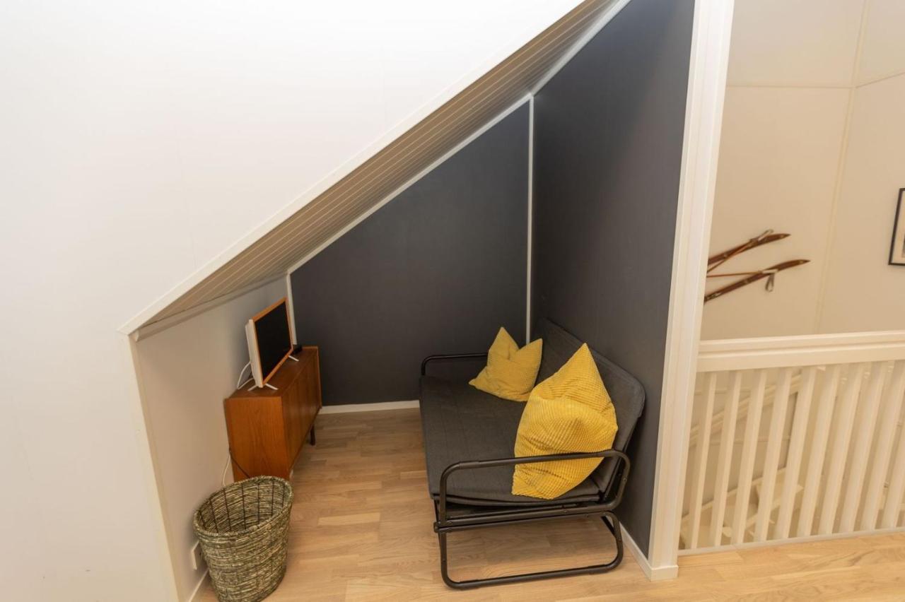 Four Bedroom Holiday Cottage In Sirdal Tjorhom Екстер'єр фото